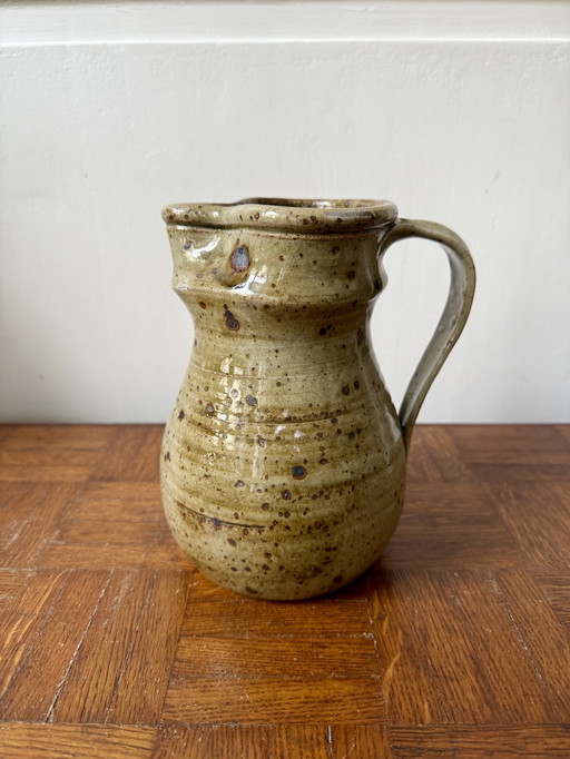 Pichet en grès verni 