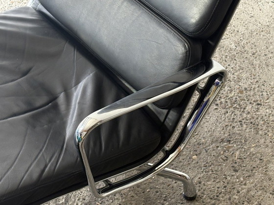 Fauteuil EA 222 Aluminium Group de Charles et Ray Eames, années 1980 – Vitra, Leather (photo 5 of 18)