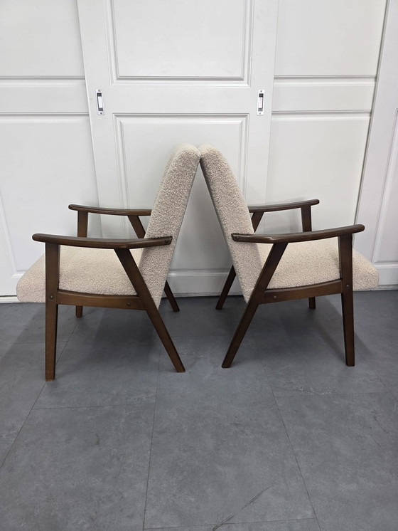 Image 1 of Twee vintage Fauteuils teddy gestoffeerd 