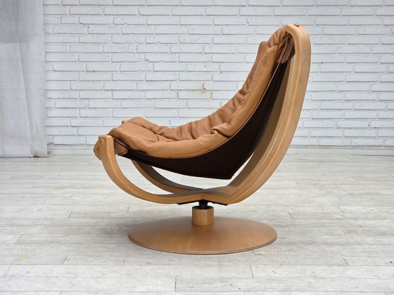 Image 1 of Scandinavische draaibare fauteuil uit de jaren 80, meubelleer, gebogen hout.