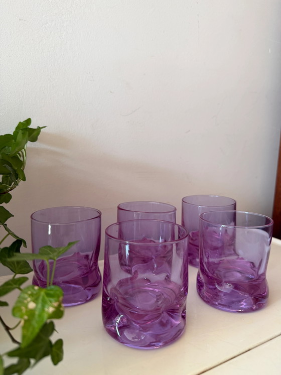 Verres Tumbler Lilas Italiens des Années 70 – Verres et carafes, Glass, Vintage (photo 3 of 7)