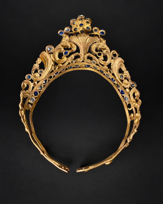 Antigua Tiara Corona Francesa para Estatua Religiosa, Latón Dorado y Cristal, c.1900 – Objetos decorativos (photo 7 of 8)