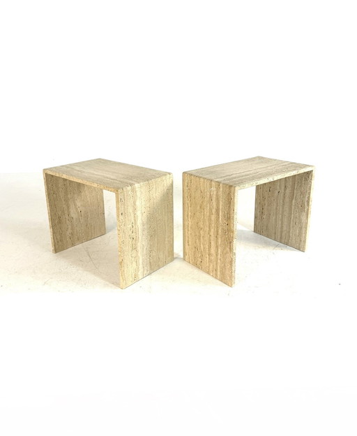 Set of 2 vintage travertine side tables '60