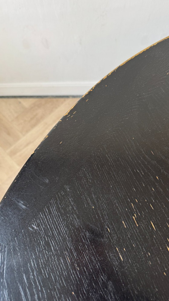 Image 1 of Vintage zwarte ronde eettafel 