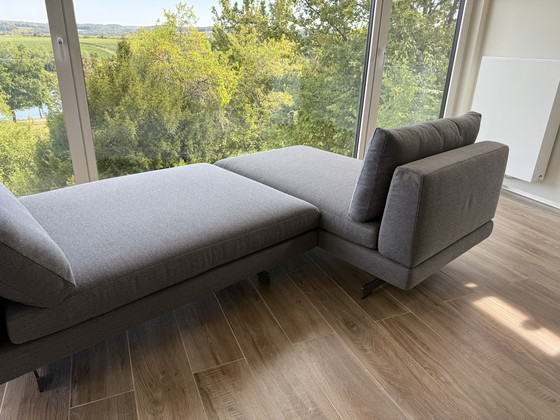 Image 1 of 2 divani Luis De Weibel - Tessuto di qualità svizzera Danio