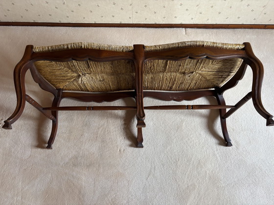 Image 1 of Divano in stile country francese con seduta in vimini