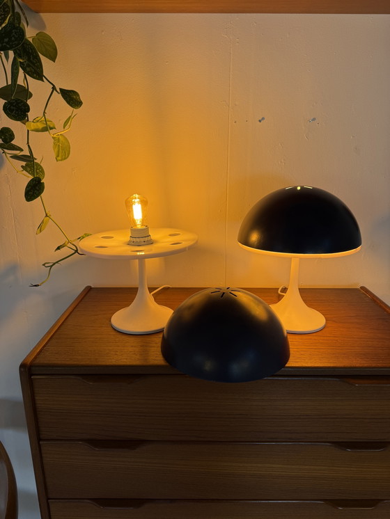 Image 1 of Set di 2 lampade da tavolo vintage a forma di fungo anni '80