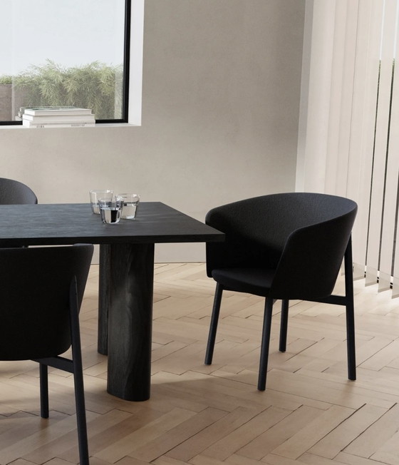 Image 1 of Sillón Bridge Residence - Editorial Kann - Diseño Jean Couvreur 