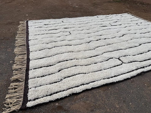 Traditional Moroccan Berber rug, handmade, 150/250 cm