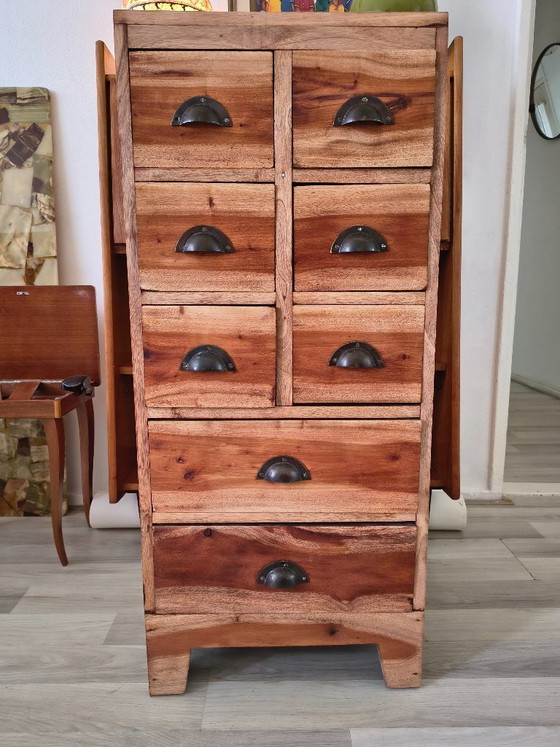 Image 1 of Commode en bois de teck / armoire d'apothicaire à 8 tiroirs