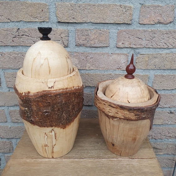 Set di 2 vasi in legno torniti a mano con bordo in corteccia (30 cm e 24 cm) – Oggetti decorativi, Wood (photo 2 of 14)