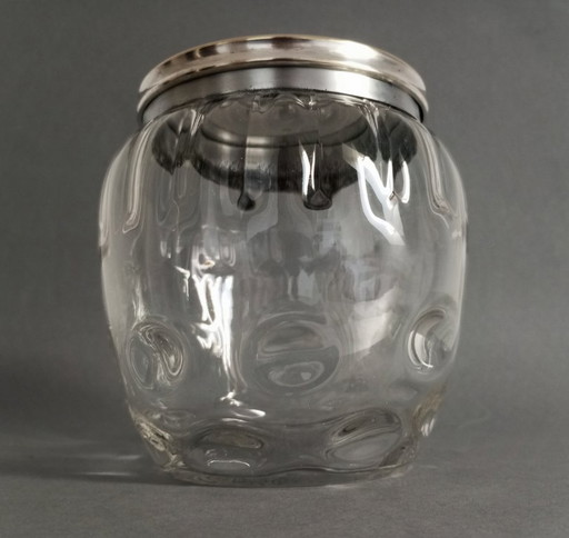 Koloman Moser Art Nouveau 'meteor' glass box with lid for Bakalowits Söhne 1900