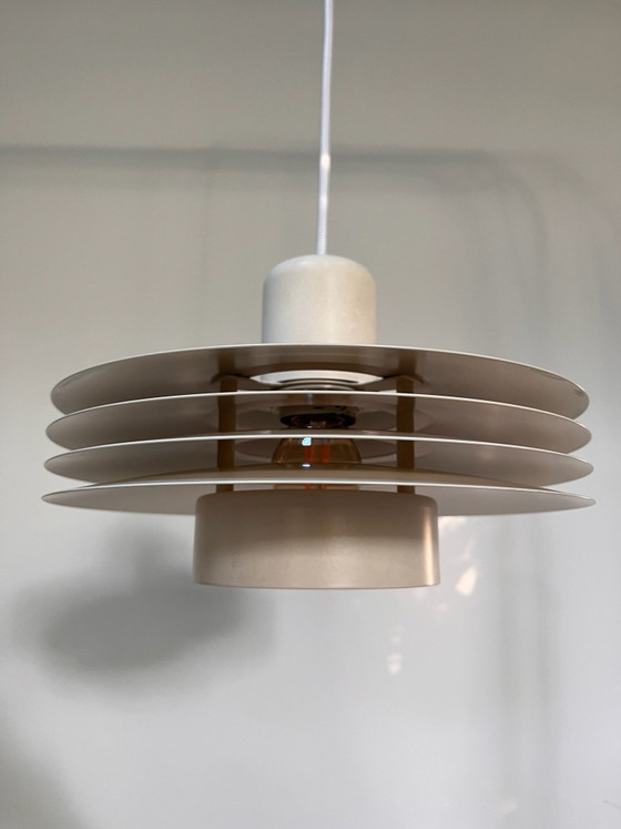 Lampada a sospensione vintage danese Horn Belysning – Lampade a sospensione, Alluminio (photo 3 of 10)