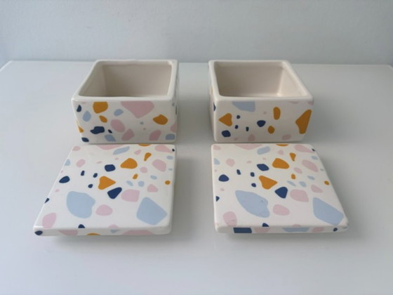 Set di 2 scatole in ceramica con design terrazzo – Ciotole (photo 9 of 9)