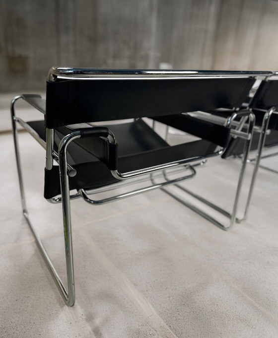 Image 1 of Coppia di sedie Wassily vintage di Marcel Breuer