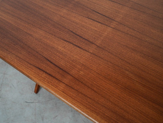Image 1 of Opklapbare teakhouten tafel, Italiaans design, jaren 70, gemaakt in Italië.