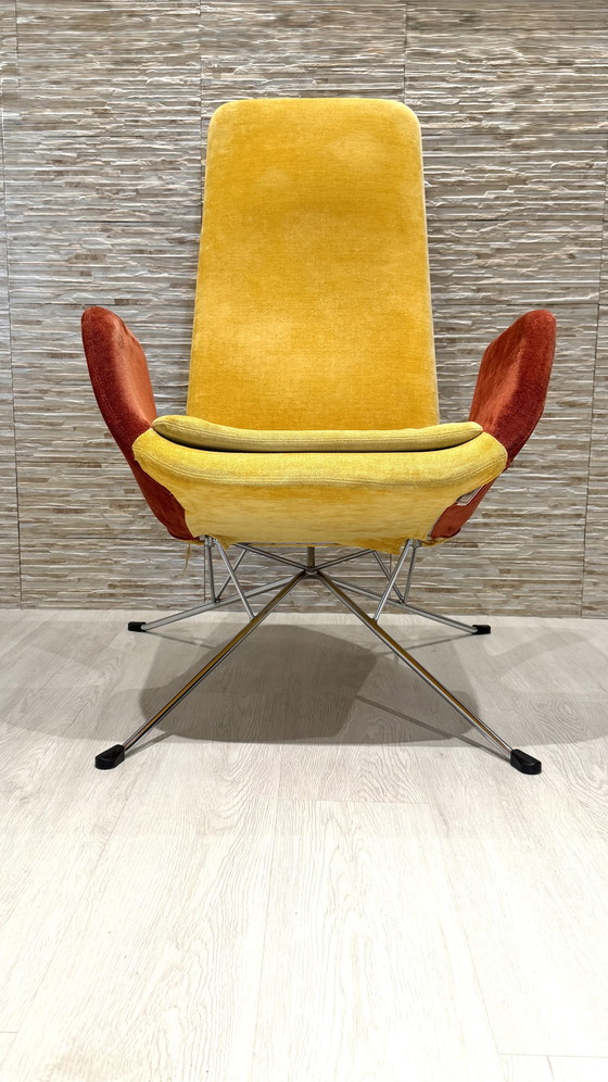 Image 1 of Sillón Zanotta Milord