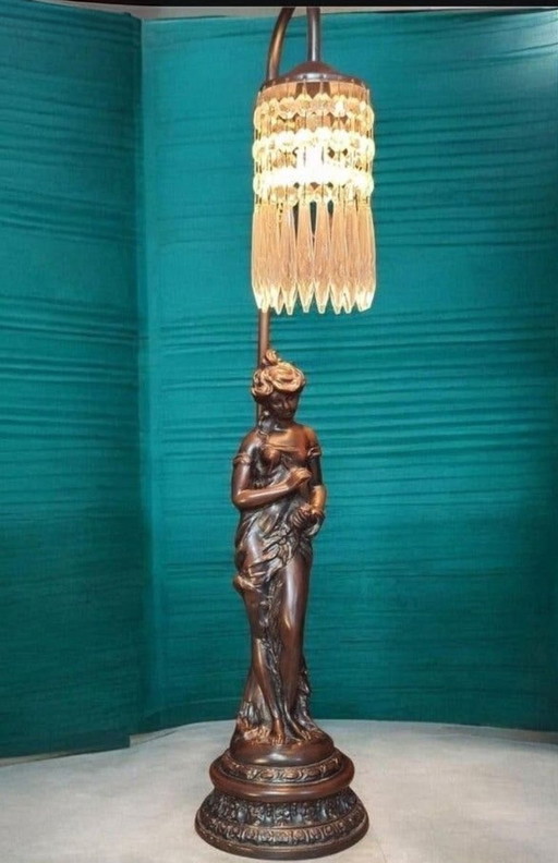 Lampada in lega di zinco e cristallo