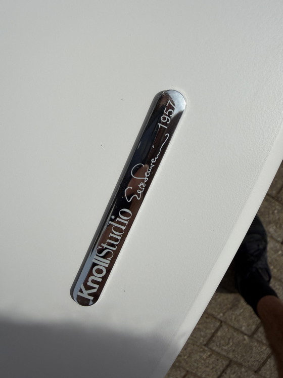 Image 1 of Original Knoll Tulip ovalado de 198x121cm en laminado blanco Eero Saarinen ¡NUEVO en su caja!