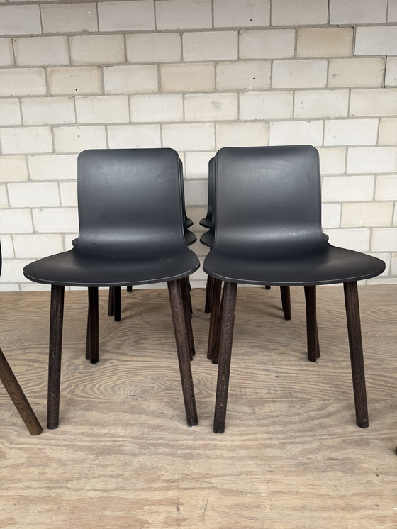 Image 1 of 8x Vitra Hal con manta en rojo o azul