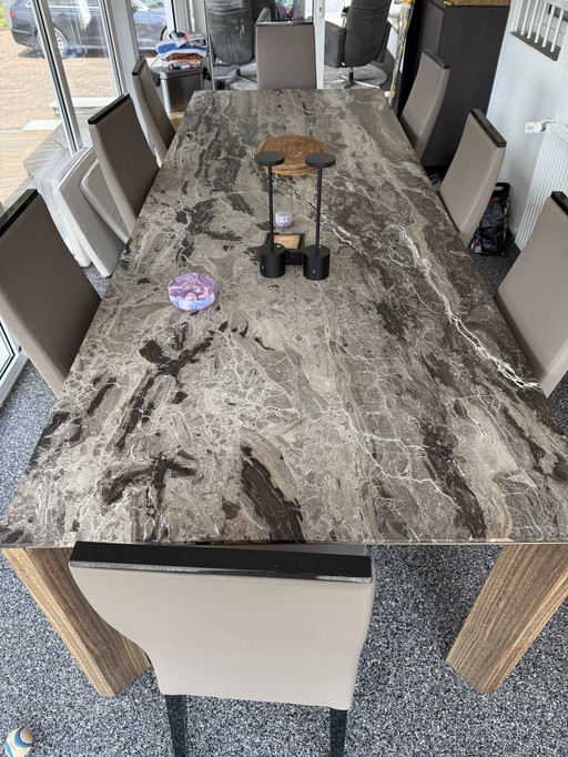 Italian luxury Table with 10 chairs