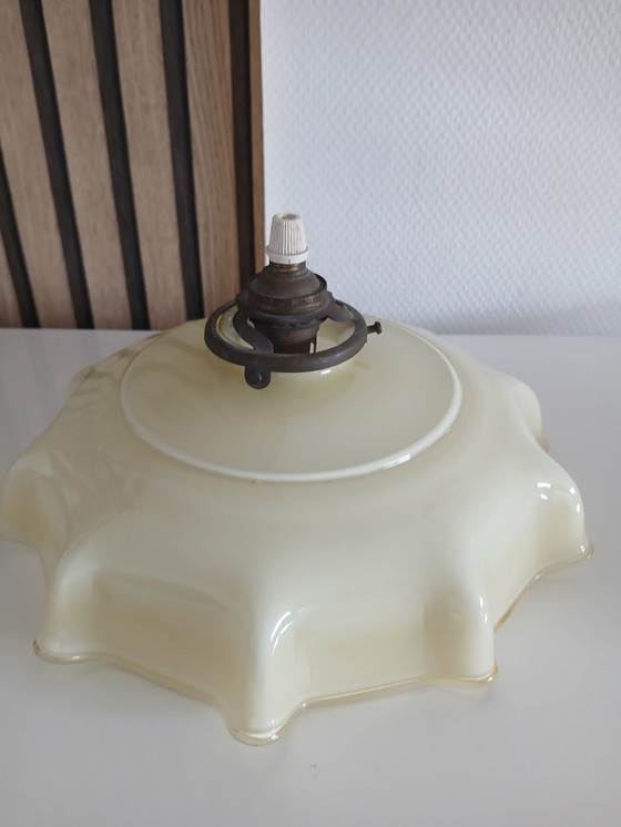 Image 1 of Hängeleuchte Opaline Spitze.