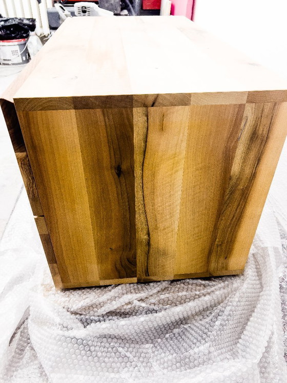 Image 1 of e15 credenza noce, Shahnaz/Mahnaz