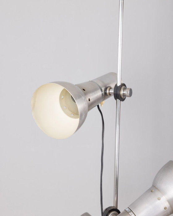 Image 1 of Vintage 70s vloerlamp chroom en wit metaal Italiaans ontwerp