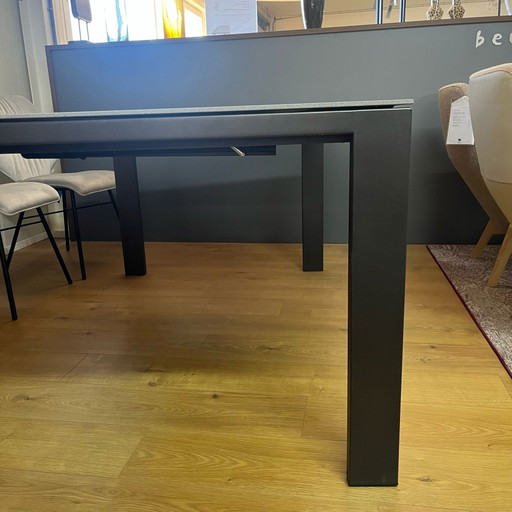 Cervo extendable – Bert Plantagie, eettafels (photo 2 of 4)