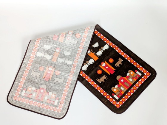 Image 1 of Weihnachtstischläufer von Södahl aus den 1970er Jahren | Krippenszene mit dem Stern von Bethlehem | Dänemark