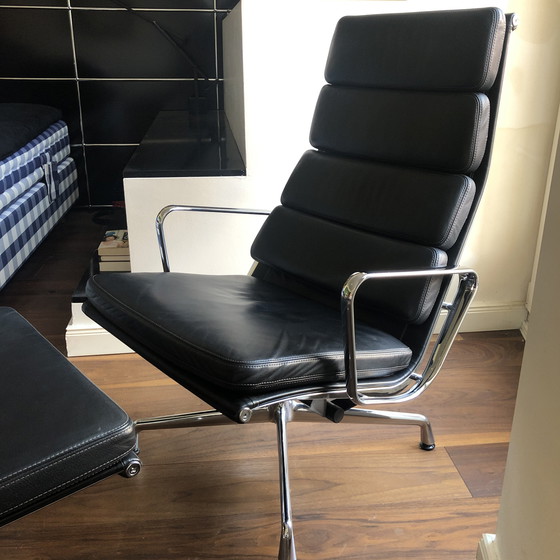Image 1 of Vitra Eames Soft Pad Chair Lounge EA 222 & 223 chrome premium leather