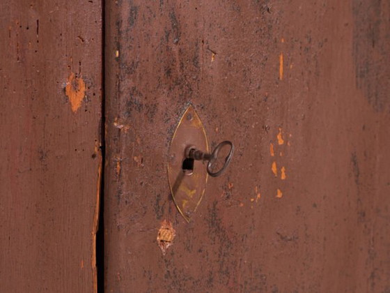 Antique painted cabinet in pine wood – Central Europe, circa 1900 – Storage cabinet (photo 17 of 40)