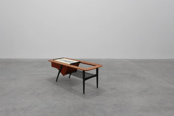 Image 1 of Tavolino modello 210, legno di teak e ceramica, di Alfred Hendrickx, Belform