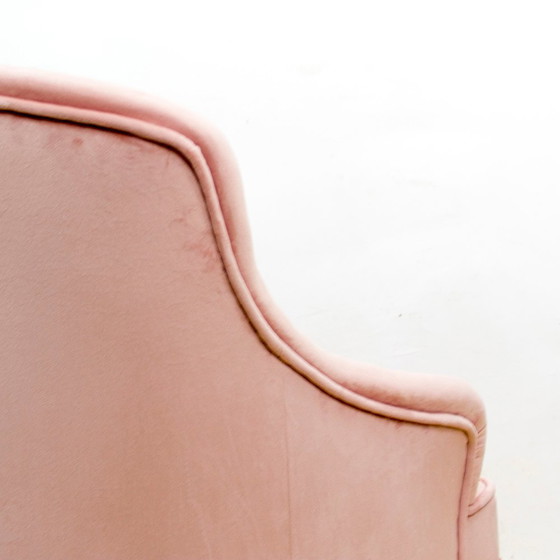 Image 1 of Stoffen en houten fauteuil uit Mid Century, 1950