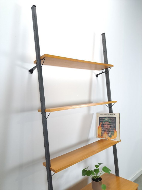Image 1 of Sistema de pared modular LP de Olof Pira, Suecia