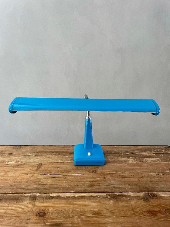 Image 1 of Lampe de bureau Glamor vintage Mid Century bleu vif du Japon