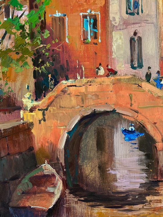 Image 1 of Città con un fiume