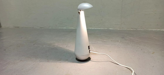 Image 1 of Lampe de table Pingouin massif