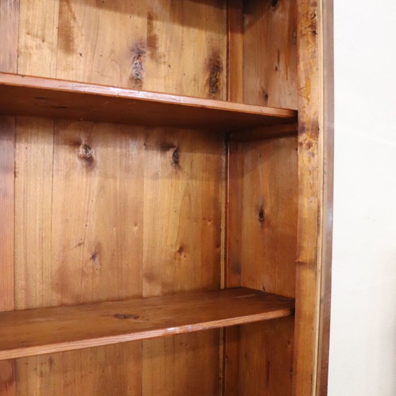 Credenza con vetrina in legno con ante in vetro, Italia Metà XIX secolo, Credenze con vetrina, Marrone (foto 13 di 15)