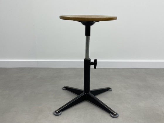 Image 1 of Sgabello FRISO KRAMER Ahrend de Cirkel 1960 (modello basso)