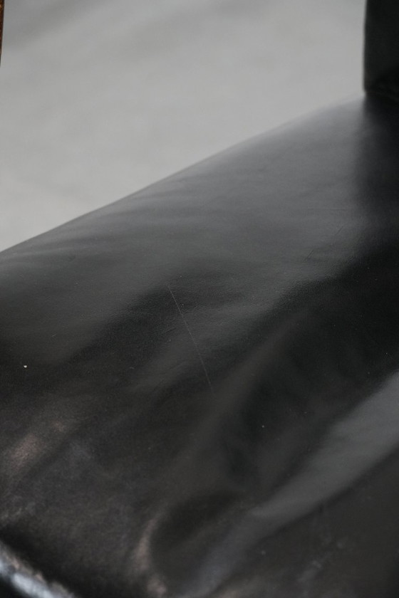 Image 1 of Lujosa silla auxiliar/escritorio/silla Gainsborough antigua de madera y piel de vaca negra de estilo inglés