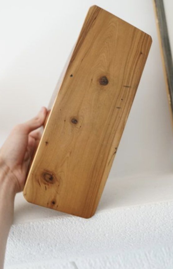 Image 1 of Vintage worteliepen brievenhouder