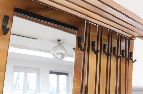 Image 1 of Schöne Garderobe mit Spiegel