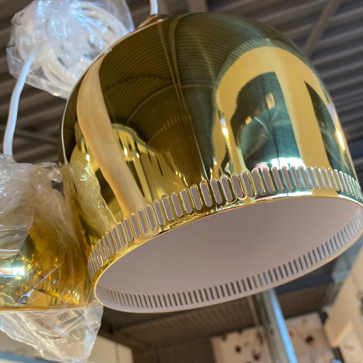 Lámpara colgante Vitra Artek A330S Golden Bell