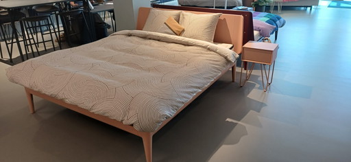 Auping Essential bedmodel 180x210