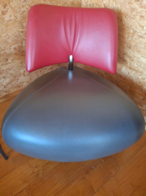 2 fauteuils en 1 Leolux-bank, grijs en rood