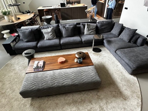 Image 1 of Minotti Andersen sofa
