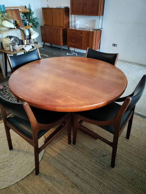 Image 1 of Vintage teak Danish round dining table VV Møbler