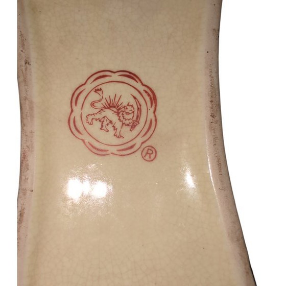 Image 1 of Ceramic vaulted box with lid