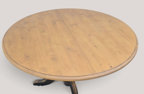 Extendable Round Table with Central Pedestal Base – Country Chic Style - Interior's Creation – Interior’s (photo 11 of 15)